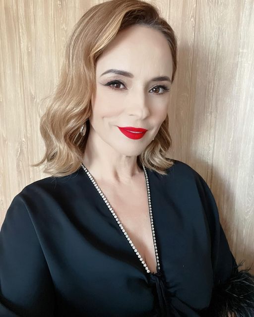 Andreea Marin pare să fi descoperit secretul tinereții veșnice .Vedeta arată superb la aproape 50 de ani