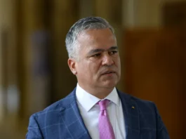CINE este parlamentarul AUR care susține Guvernul Veștea. CERE, în schimb…